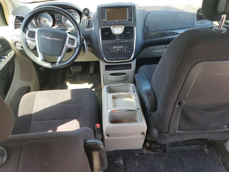 67679356 :رقم المزاد ، 2A4RR5DG2BR611359 vin ، 2011 Chrysler Town & Country مزاد بيع