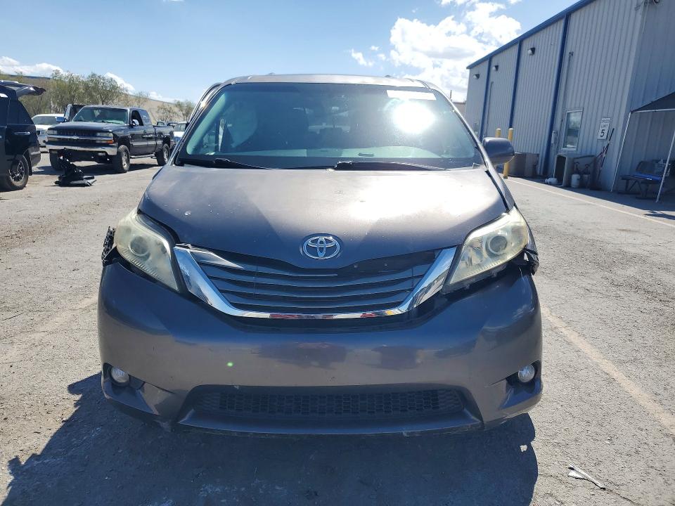 Продаж на аукціоні авто 2014 Toyota Sienna, vin: 5TDYK3DC9ES499713, номер лоту: 68982586