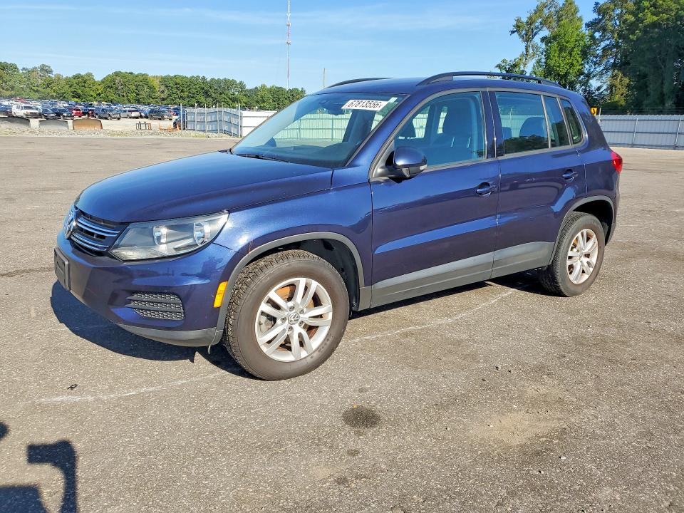 67813556 :رقم المزاد ، WVGBV7AX0GW601152 vin ، 2016 Volkswagen Tiguan مزاد بيع