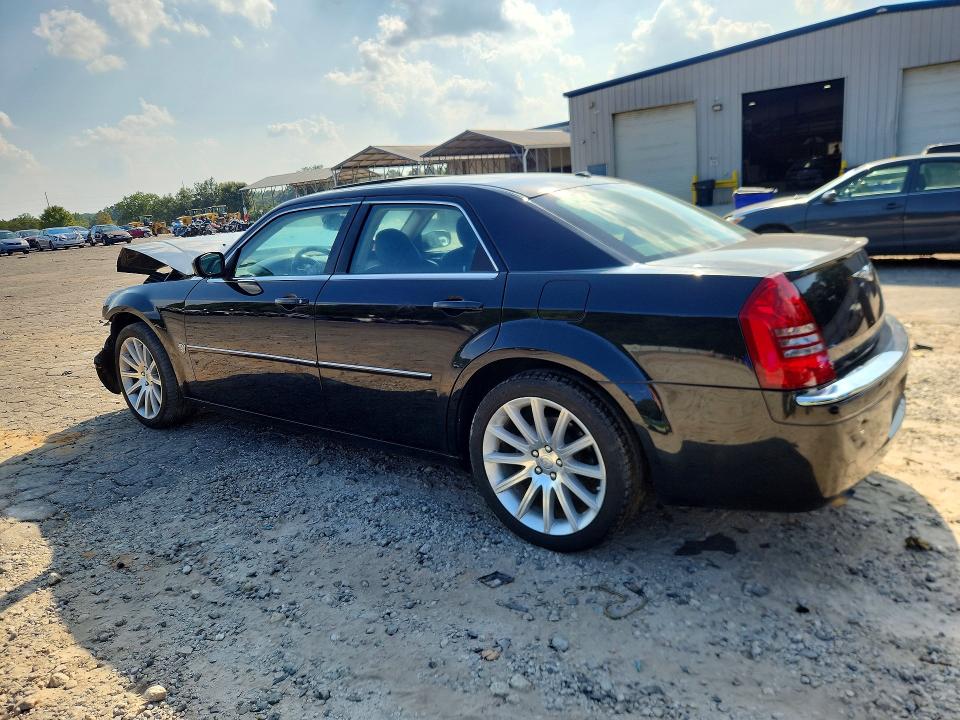 Продажа на аукционе авто 2007 Chrysler 300, vin: 2C3LA63HX7H889589, номер лота: 68818236