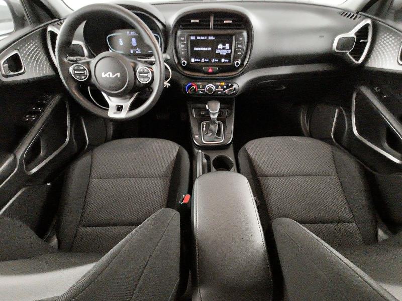 69402066 :رقم المزاد ، KNDJ23AU1P7846060 vin ، 2023 Kia Soul مزاد بيع