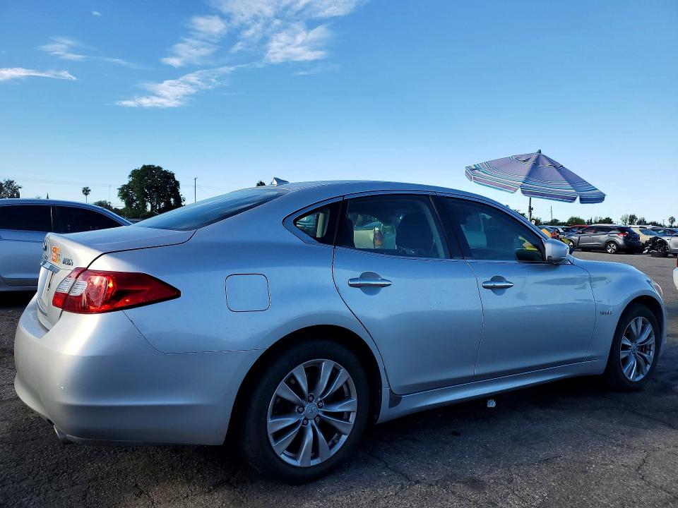 68305756 :رقم المزاد ، JN1EY1AP6CM910560 vin ، 2012 Infiniti M35h مزاد بيع
