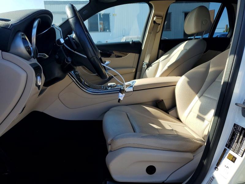 66479576 :رقم المزاد ، WDC0G4JB9HF245143 vin ، 2017 Mercedes-benz Glc مزاد بيع