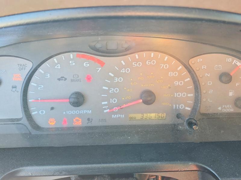 2003 Toyota Sequoia მანქანა იყიდება აუქციონზე, vin: 5TDZT34AX3S166174, აუქციონის ნომერი: 68833536