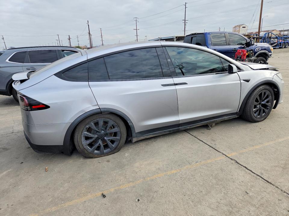 69340456 :رقم المزاد ، 7SAXCDE56SF463608 vin ، 2025 Tesla Model X مزاد بيع