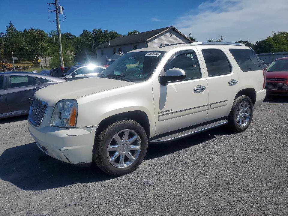68130516 :رقم المزاد ، 1GKS2EEF2BR181277 vin ، 2011 Gmc Yukon مزاد بيع