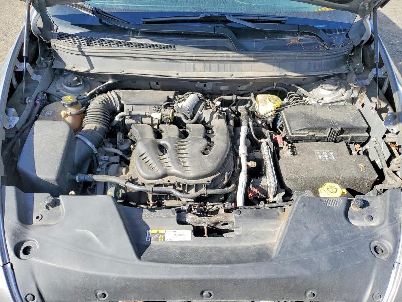 70241096 :رقم المزاد ، 1C4PJLCS3FW597046 vin ، 2015 Jeep Cherokee مزاد بيع