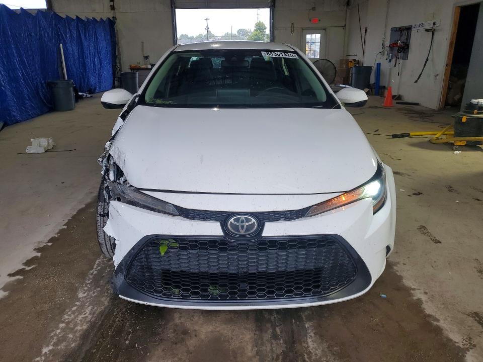 68361426 :رقم المزاد ، 5YFEPMAE6MP213789 vin ، 2021 Toyota Corolla مزاد بيع