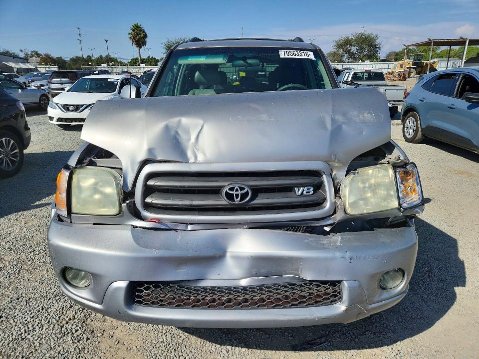 70563316 :رقم المزاد ، 5TDZT34A04S208966 vin ، 2004 Toyota Sequoia مزاد بيع