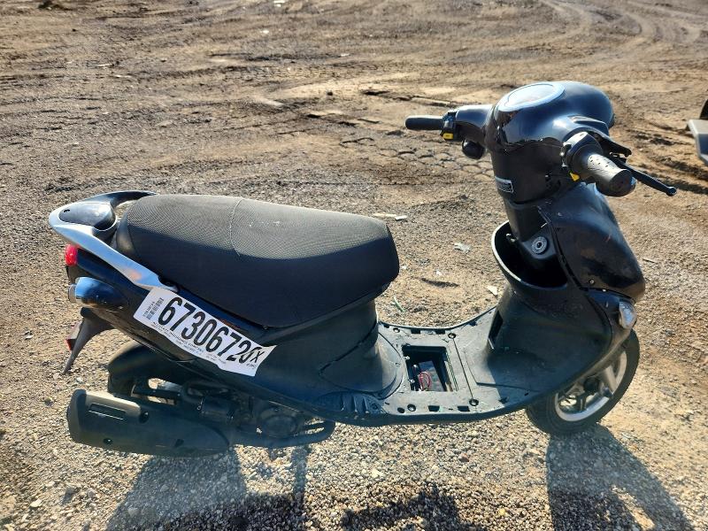 67306726 :رقم المزاد ، RFVPAP5A3P1134307 vin ، 2023 Genuine Scooter Co. Buddy مزاد بيع