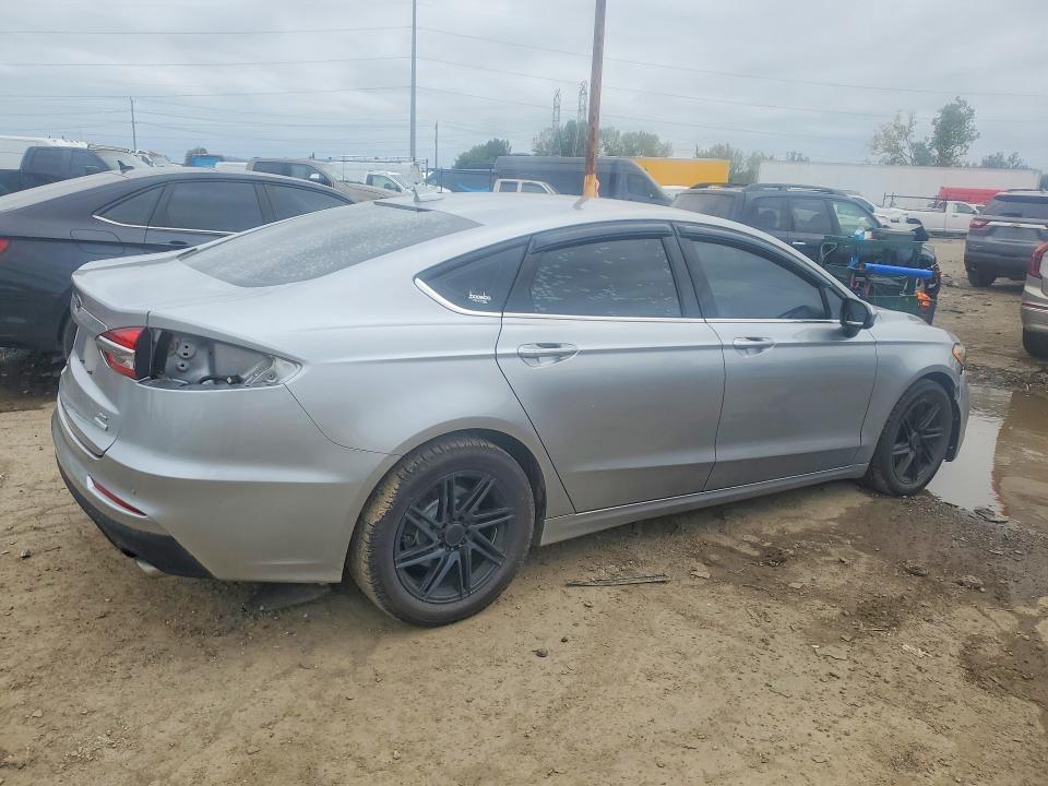 Продажа на аукционе авто 2020 Ford Fusion, vin: 3FA6P0HD7LR140960, номер лота: 69815956