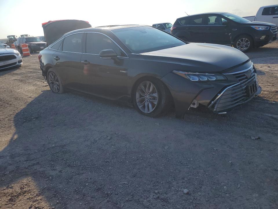 69903106 :رقم المزاد ، 4T1B21FB5KU004733 vin ، 2019 Toyota Avalon Hybrid مزاد بيع