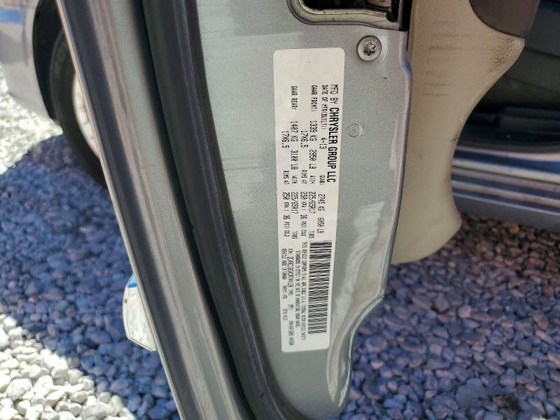 70321636 :رقم المزاد ، 2C4RC1BGXDR744120 vin ، 2013 Chrysler Town & Country مزاد بيع