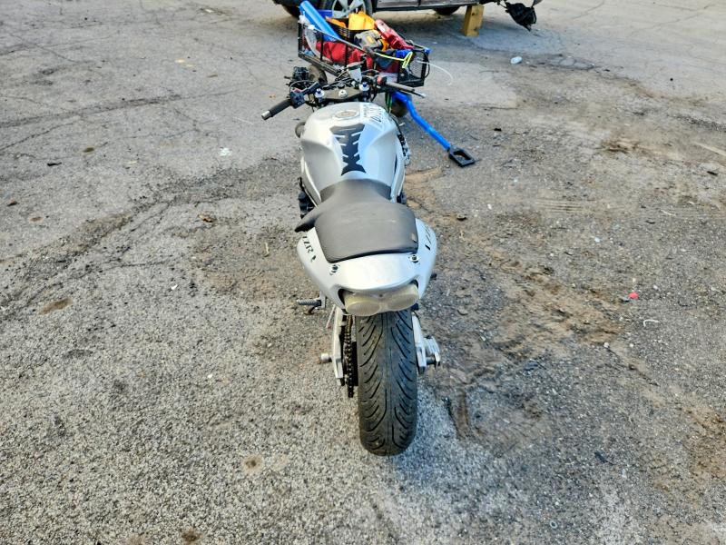 67838136 :رقم المزاد ، JKAZX4J106A060472 vin ، 2006 Kawasaki Zx600 مزاد بيع