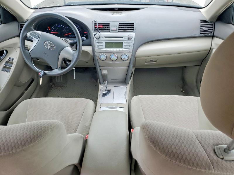 70701326 :رقم المزاد ، 4T4BF3EK8AR021046 vin ، 2010 Toyota Camry مزاد بيع