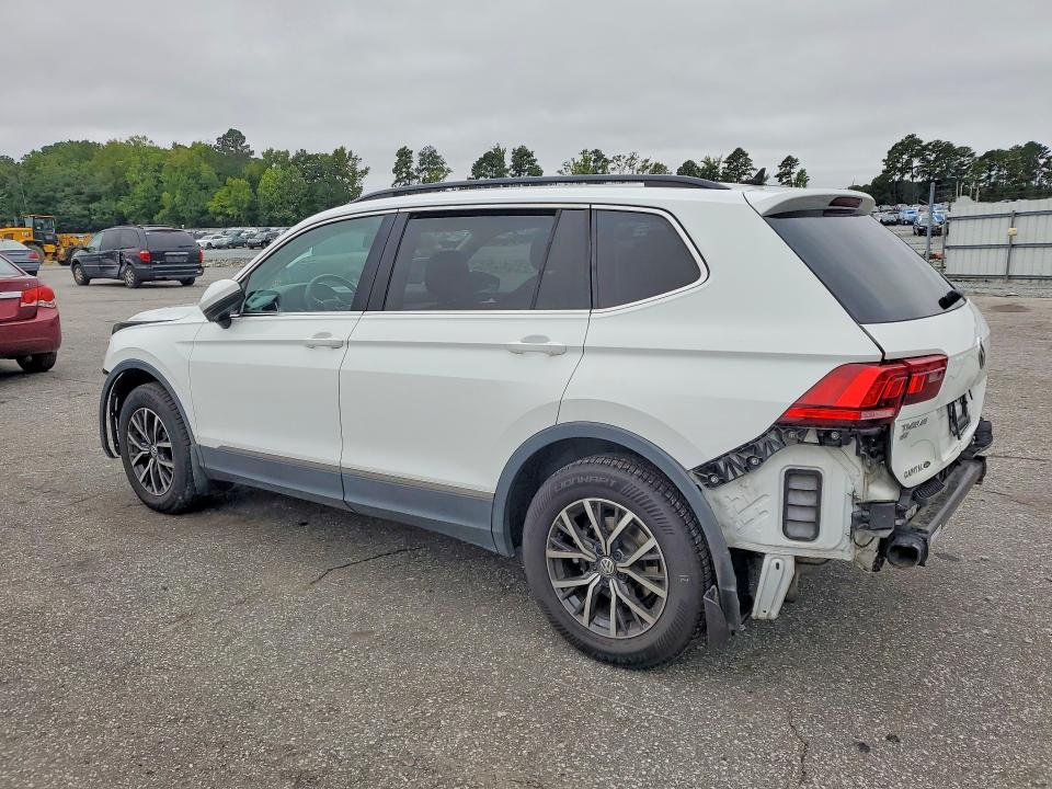 69950376 :رقم المزاد ، 3VV3B7AXXLM130012 vin ، 2020 Volkswagen Tiguan مزاد بيع