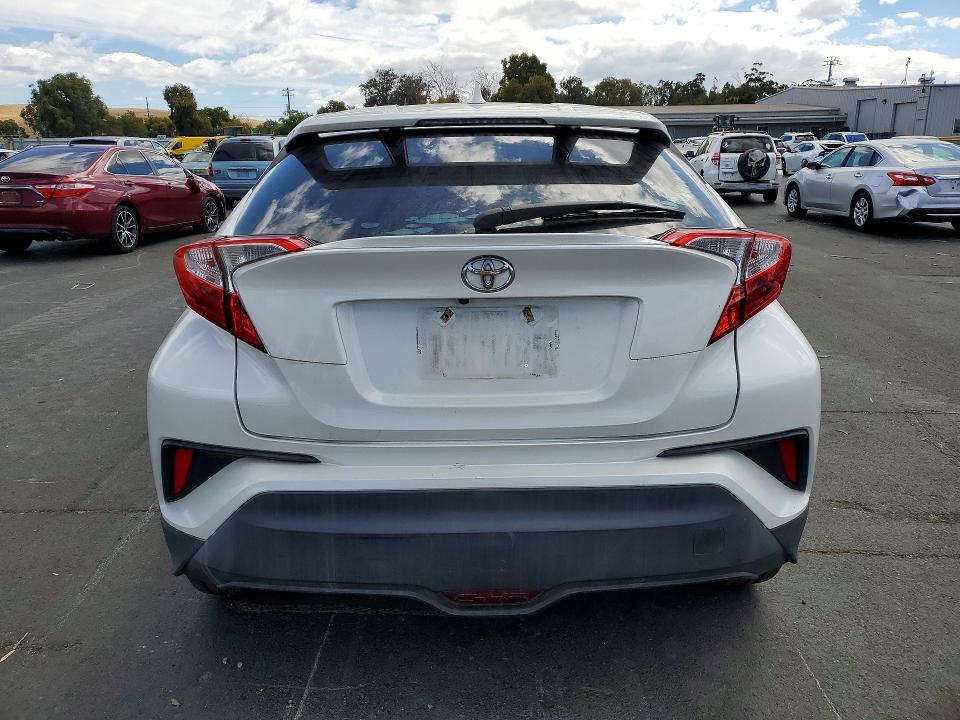 Aukcja sprzedaży 2018 Toyota C-hr, vin: NMTKHMBXXJR017470, numer aukcji: 67627506