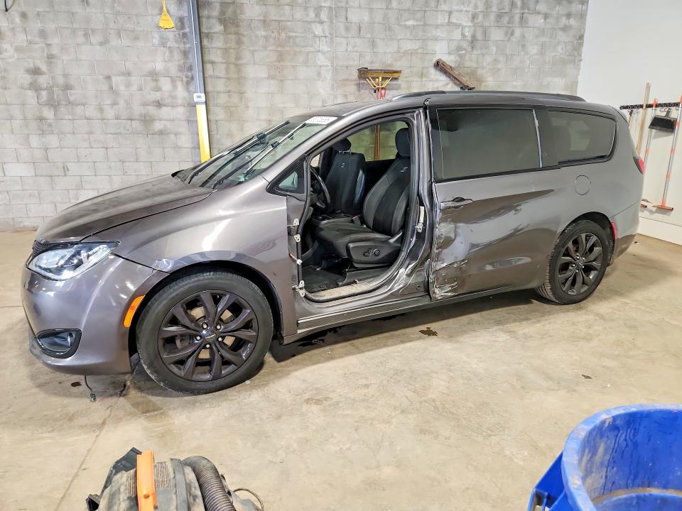 Aukcja sprzedaży 2019 Chrysler Pacifica, vin: 2C4RC1FG0KR593943, numer aukcji: 68015886