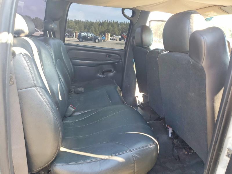 69879226 :رقم المزاد ، 1GCHC23142F149862 vin ، 2002 Chevrolet Silverado مزاد بيع