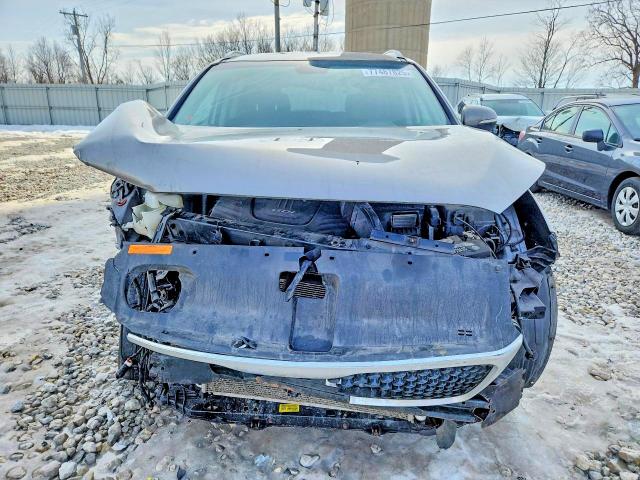 Продажа на аукционе авто 2017 Kia Sorento, vin: 5XYPHDA54HG222779, номер лота: 67718796