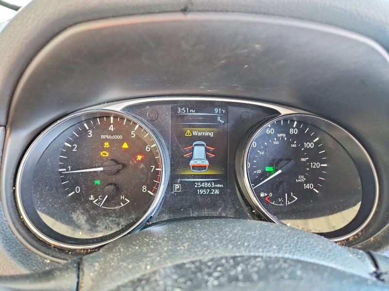 68717306 :رقم المزاد ، 5N1AT2MT5GC734682 vin ، 2016 Nissan Rogue مزاد بيع
