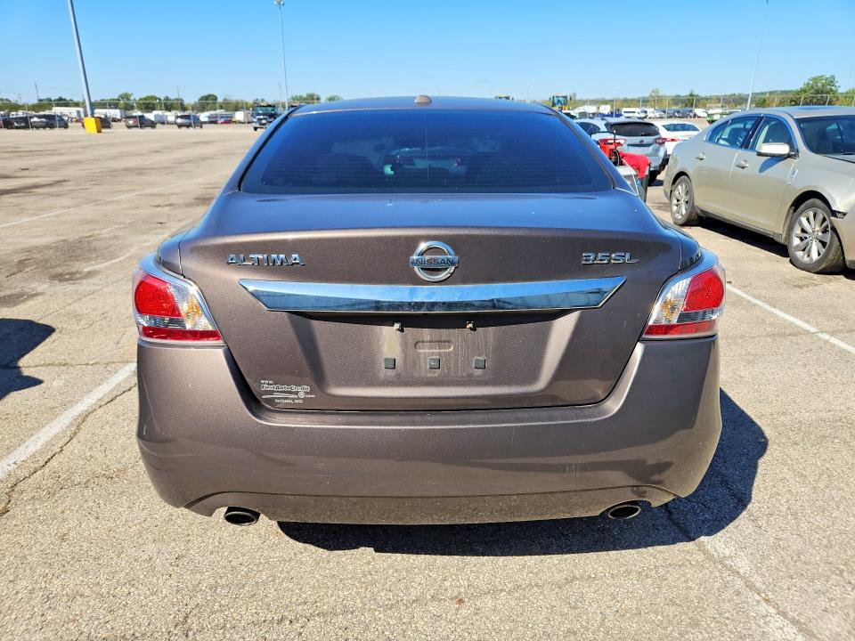 2015 Nissan Altima მანქანა იყიდება აუქციონზე, vin: 1N4BL3AP7FC162038, აუქციონის ნომერი: 70541876