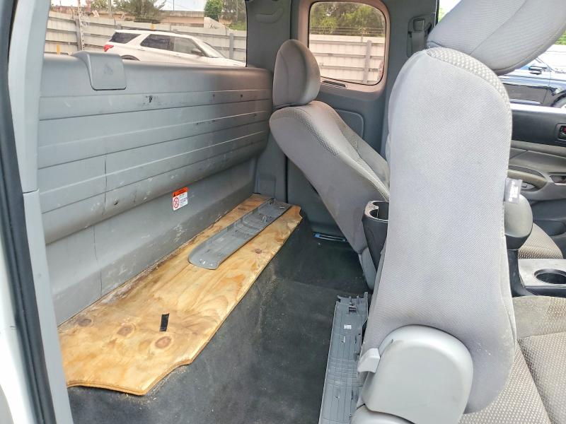 68207346 :رقم المزاد ، 5TFTX4CN5FX060248 vin ، 2015 Toyota Tacoma مزاد بيع