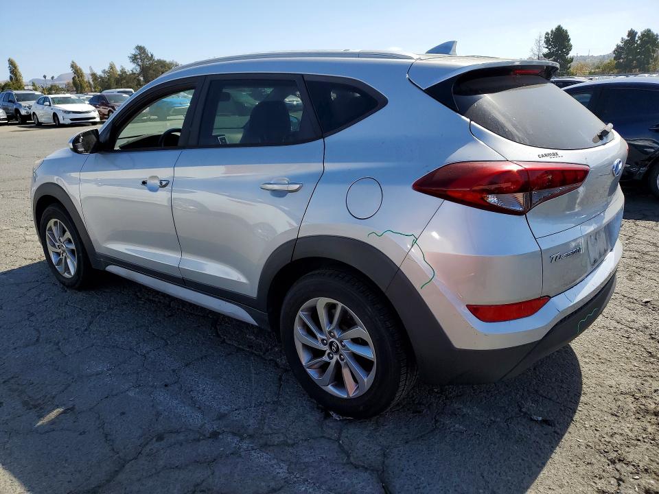 68984606 :رقم المزاد ، KM8J33A41JU684917 vin ، 2018 Hyundai Tucson مزاد بيع