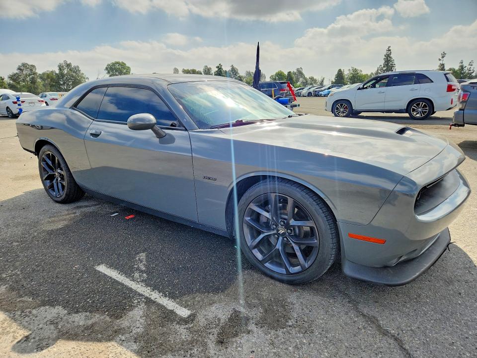 69183566 :رقم المزاد ، 2C3CDZBT2KH708850 vin ، 2019 Dodge Challenger مزاد بيع