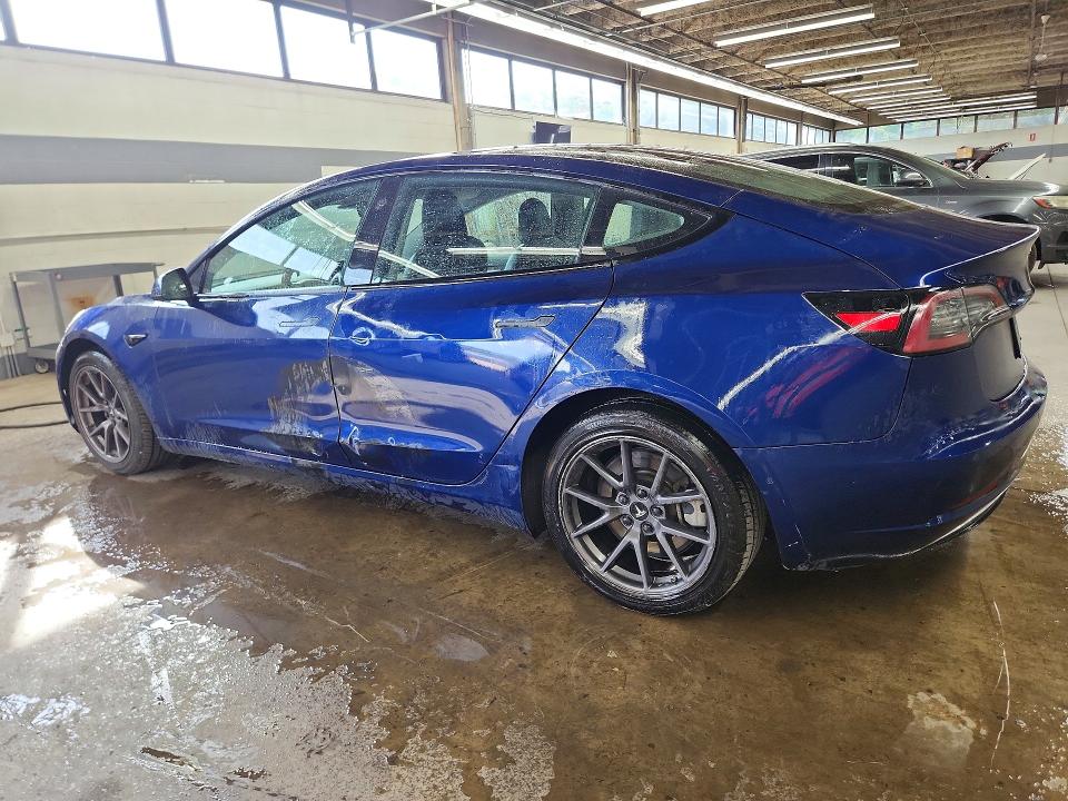 68685096 :رقم المزاد ، 5YJ3E1EA4NF289236 vin ، 2022 Tesla Model 3 مزاد بيع