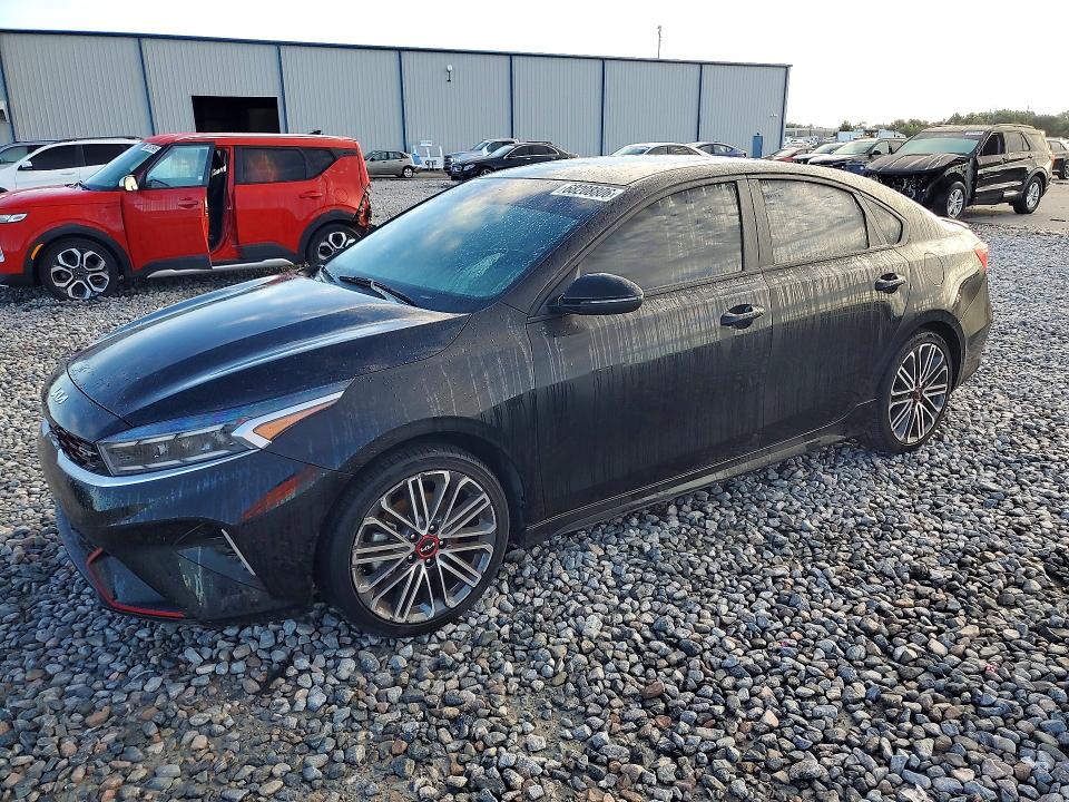 2024 Kia Forte მანქანა იყიდება აუქციონზე, vin: 3KPF44AC9RE810567, აუქციონის ნომერი: 68208806