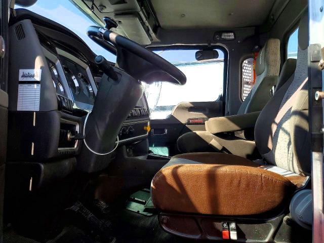 2021 Kenworth Construction მანქანა იყიდება აუქციონზე, vin: 3BKBLJ0X2MF449129, აუქციონის ნომერი: 68687276