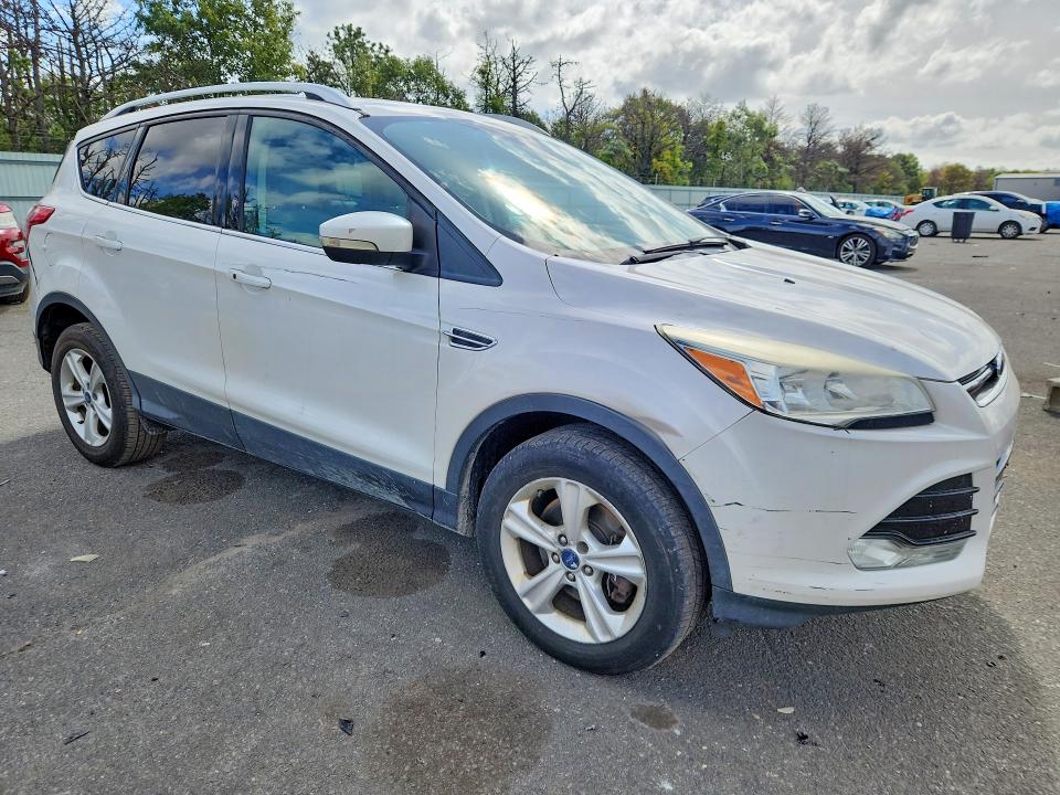 2014 Ford Escape მანქანა იყიდება აუქციონზე, vin: 1FMCU9J96EUB52721, აუქციონის ნომერი: 69983386