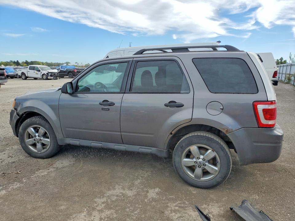 2009 Ford Escape მანქანა იყიდება აუქციონზე, vin: 1FMCU03GX9KA41016, აუქციონის ნომერი: 70068106