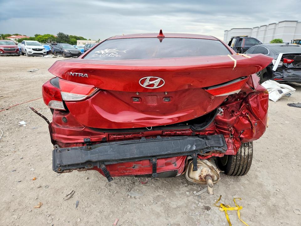 2011 Hyundai Elantra მანქანა იყიდება აუქციონზე, vin: KMHDH4AE7BU103418, აუქციონის ნომერი: 70671836