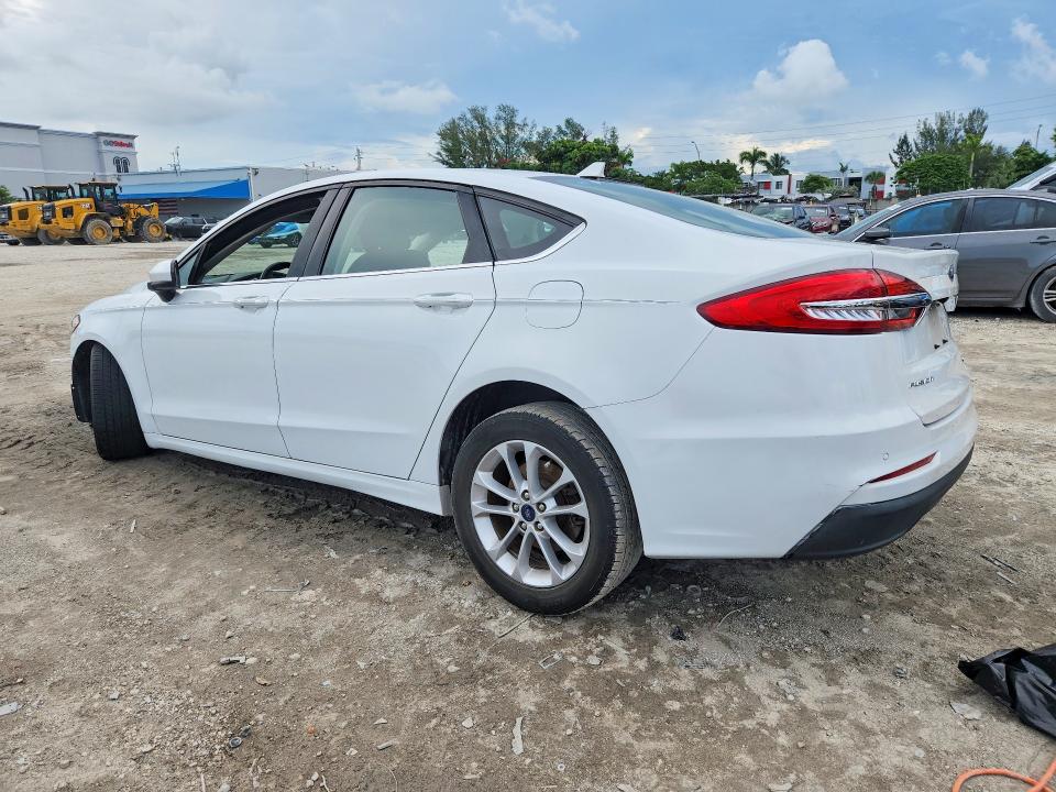 67966316 :رقم المزاد ، 3FA6P0HD9LR104641 vin ، 2020 Ford Fusion مزاد بيع