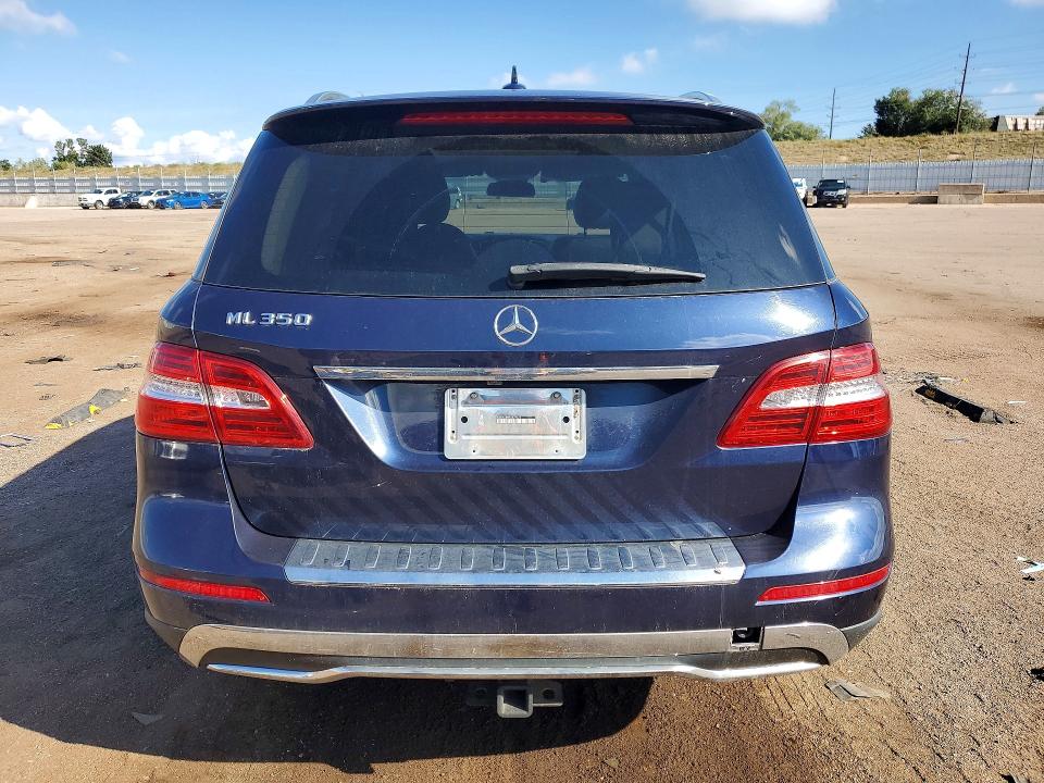 69801506 :رقم المزاد ، 4JGDA5JB2FA527421 vin ، 2015 Mercedes-benz Ml مزاد بيع