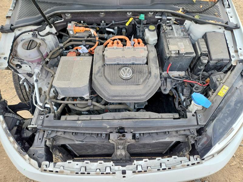 67721366 :رقم المزاد ، WVWKP7AUXGW916447 vin ، 2016 Volkswagen E-golf مزاد بيع