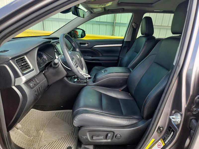 2018 Toyota Highlander მანქანა იყიდება აუქციონზე, vin: 5TDJZRFH2JS528200, აუქციონის ნომერი: 70524006