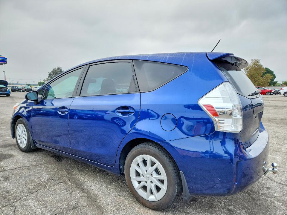 70502966 :رقم المزاد ، JTDZN3EU7D3235943 vin ، 2013 Toyota Prius V مزاد بيع