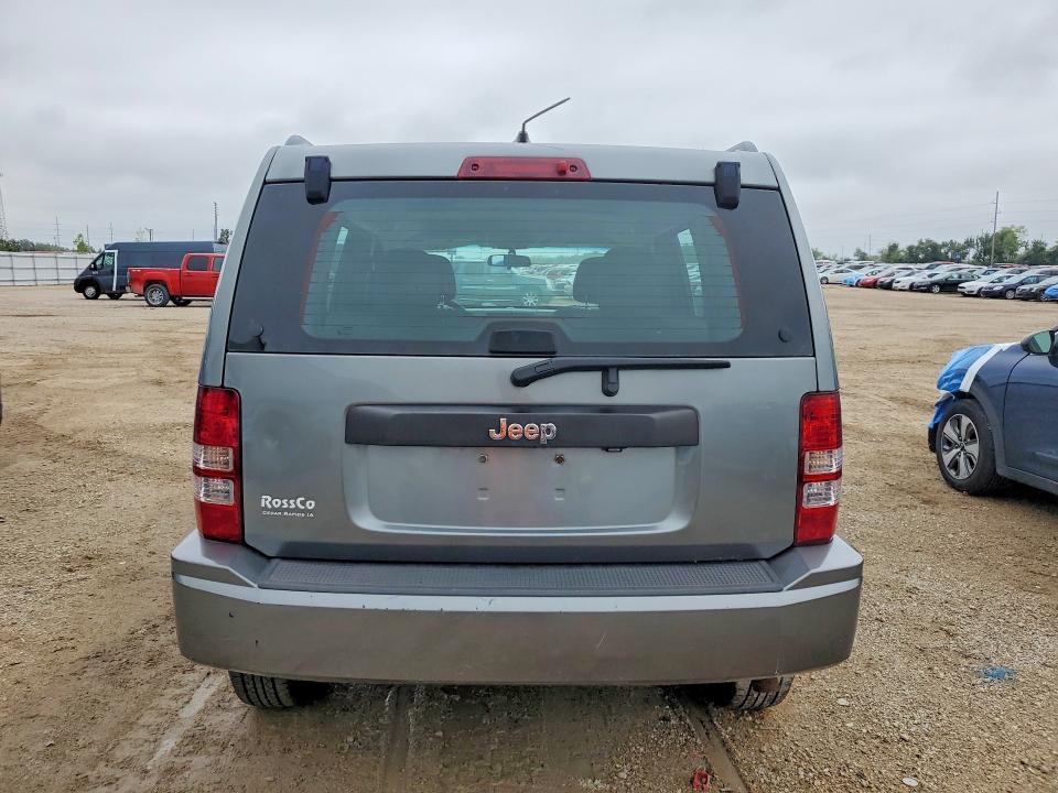 69567676 :رقم المزاد ، 1C4PJLAK0CW111887 vin ، 2012 Jeep Liberty مزاد بيع
