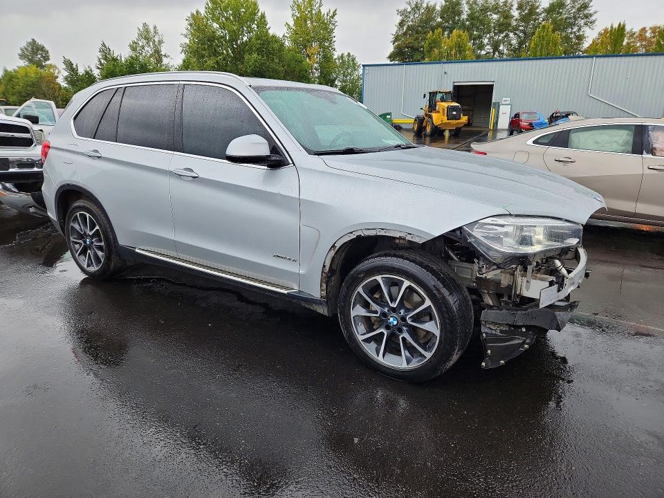 67046656 :رقم المزاد ، 5UXKR0C56F0P16642 vin ، 2015 Bmw X5 مزاد بيع