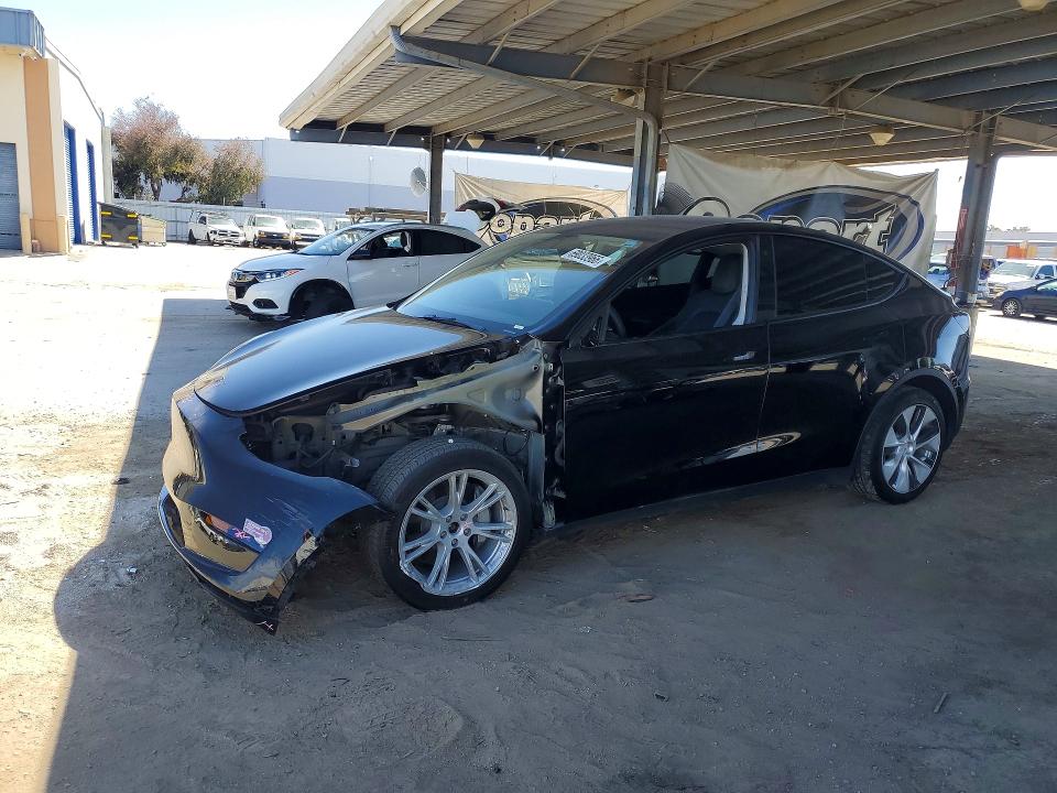 2022 Tesla Model Y მანქანა იყიდება აუქციონზე, vin: 7SAYGDEE7NF426113, აუქციონის ნომერი: 69033966