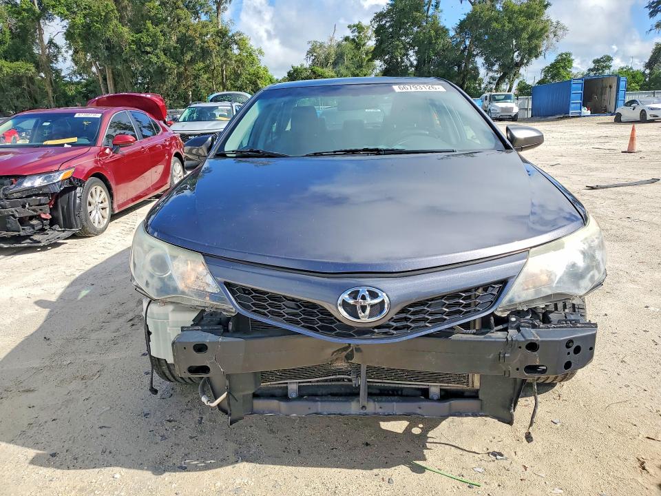2014 Toyota Camry მანქანა იყიდება აუქციონზე, vin: 4T1BF1FK2EU427990, აუქციონის ნომერი: 66793126