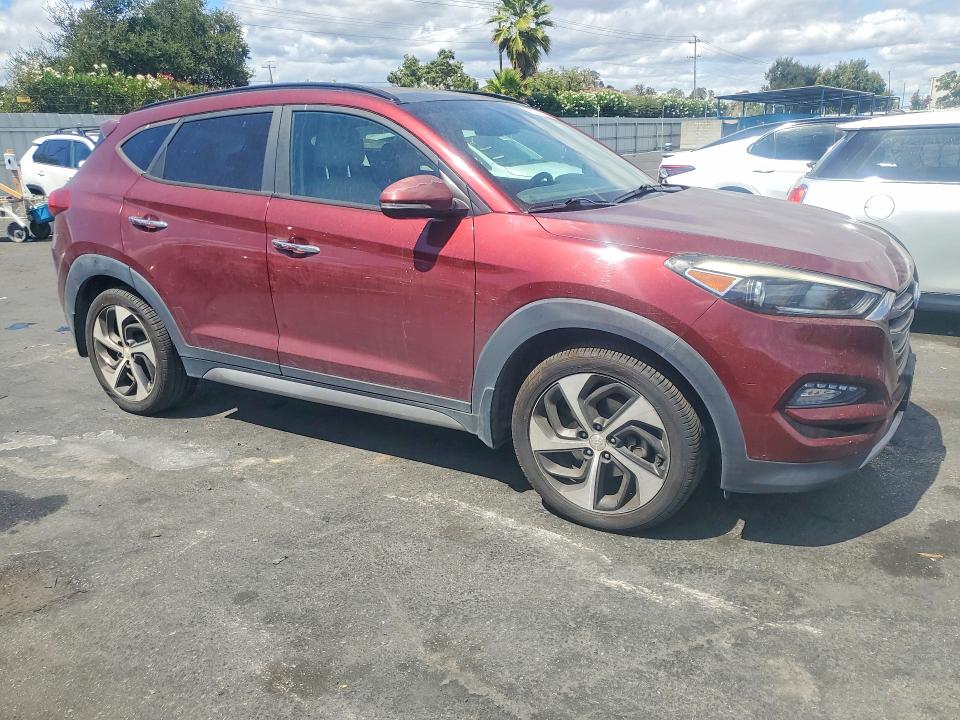 2017 Hyundai Tucson მანქანა იყიდება აუქციონზე, vin: KM8J33A25HU340094, აუქციონის ნომერი: 67503276
