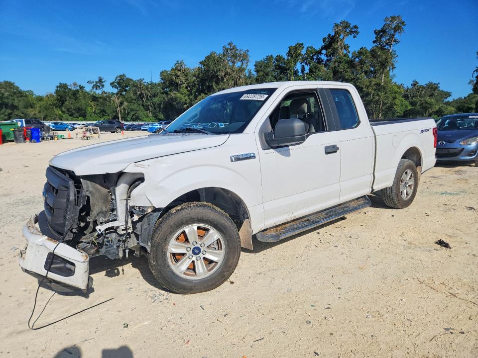69228726 :رقم المزاد ، 1FTEX1C84FKD24560 vin ، 2015 Ford F150 مزاد بيع