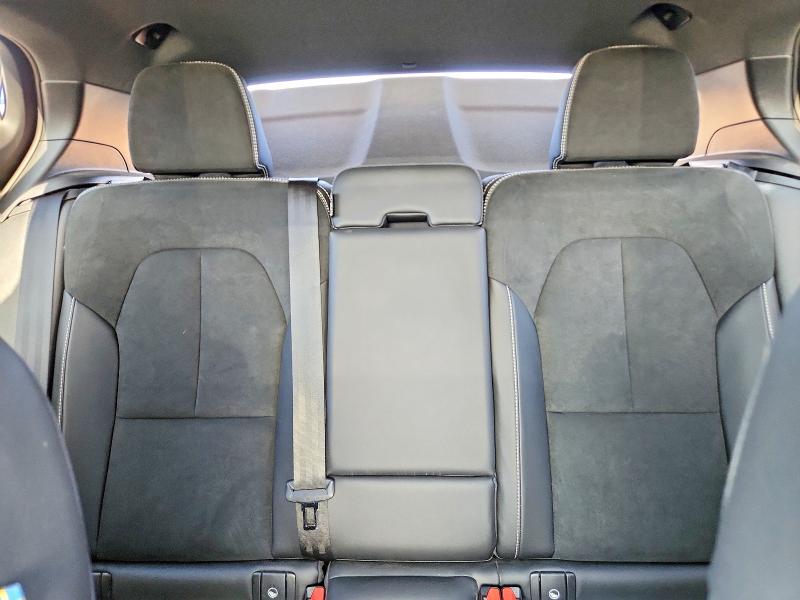 Продажа на аукционе авто 2022 Volvo Xc40, vin: YV4162UM0N2668997, номер лота: 69042926