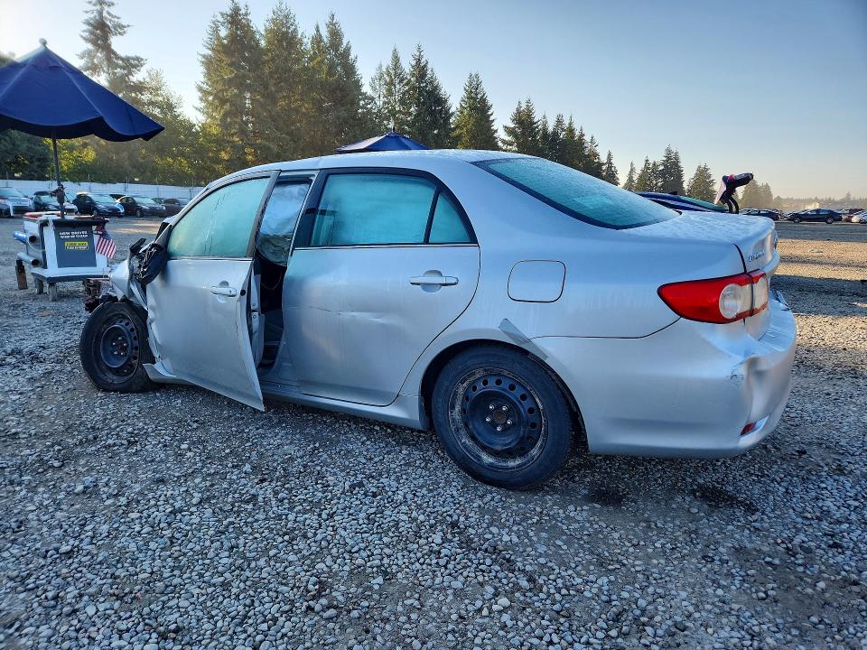 2013 Toyota Corolla მანქანა იყიდება აუქციონზე, vin: 2T1BU4EE4DC968557, აუქციონის ნომერი: 68959056