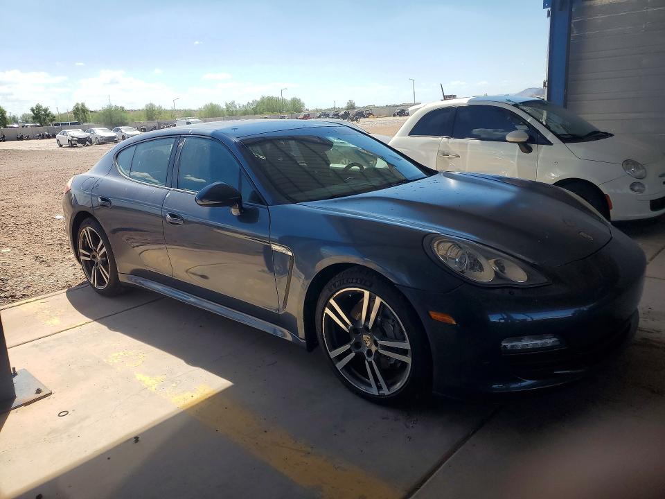 69004626 :رقم المزاد ، WP0AA2A71BL020669 vin ، 2011 Porsche Panamera مزاد بيع
