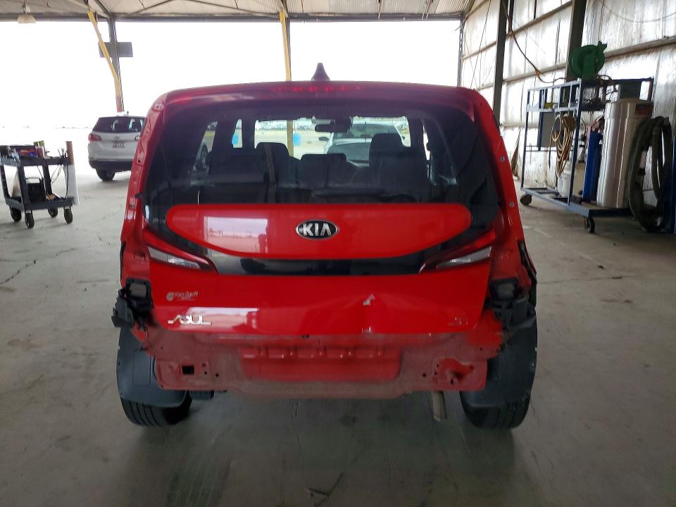 70616396 :رقم المزاد ، KNDJ23AU7M7752809 vin ، 2021 Kia Soul مزاد بيع
